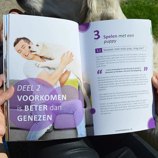 Het Ultieme Puppy Bijten Afleren Handboek (fysiek boek)